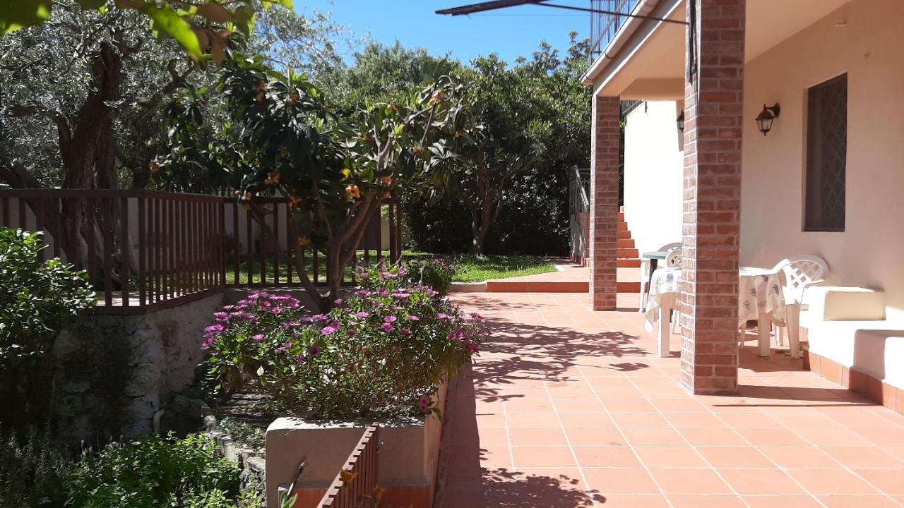 Carrubo - Giardino In Citta Villa CTA Exterior foto